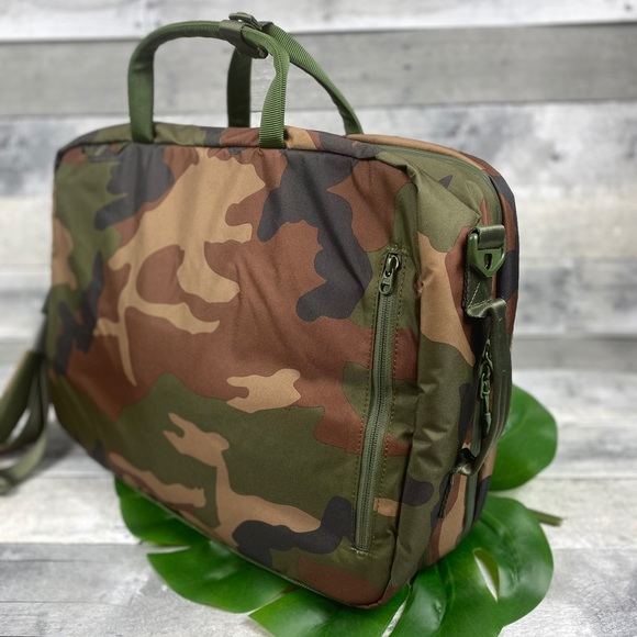 Herschel Camo Britannia xL briefcase bag messenger - Picture 3 of 8